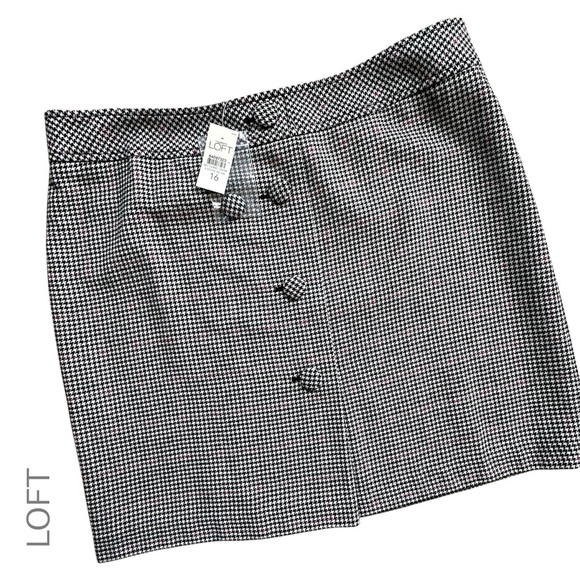 NWT | LOFT WOOL BLEND HOUNDSTOOTH MINI SKIRT FAUX BUTTON FRONT BLACK WHITE | 16 - Picture 1 of 11